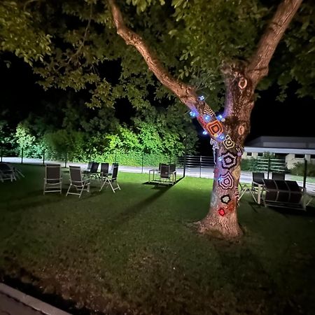 Yebs Hotel Günzburg Exteriör bild